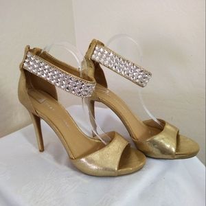 CHINESE LAUNDRY Baby Cakes, gold & rhinestone heels